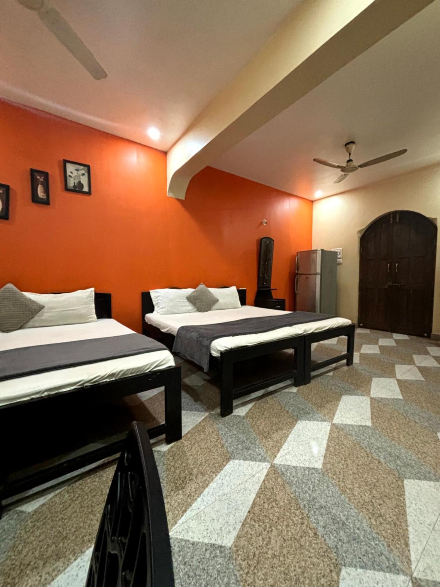 Hotel Harmony By Heaven Calangute Exteriör bild
