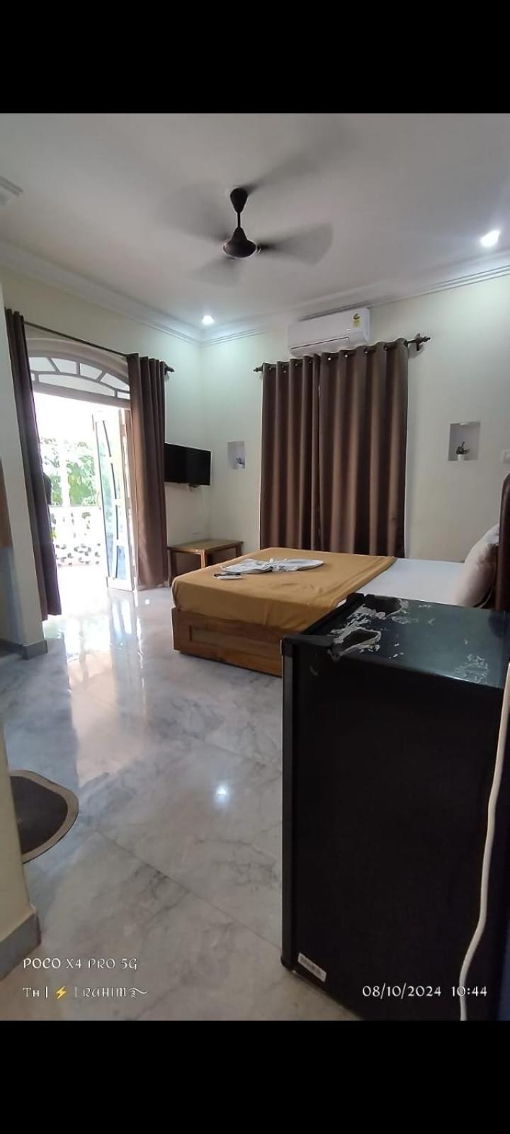 Hotel Harmony By Heaven Calangute Exteriör bild