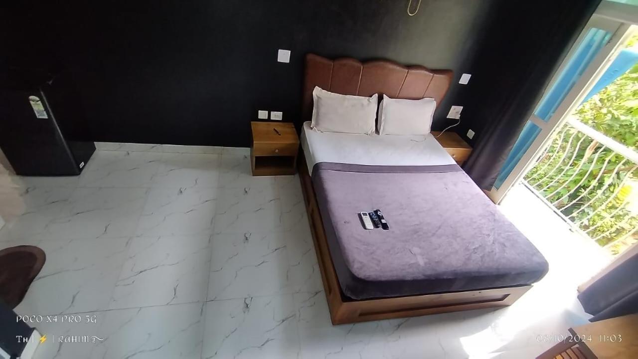 Hotel Harmony By Heaven Calangute Exteriör bild